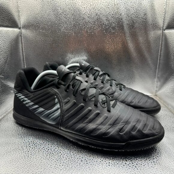 Size 11 Nike Tiempo Legend X VII Academy IC Mens Black Soccer Shoes AH7245-001 - Picture 1 of 11